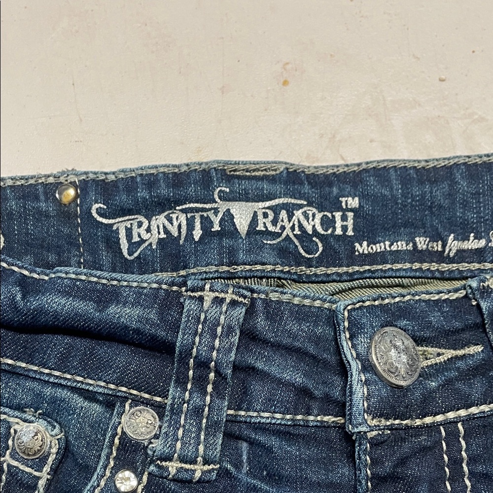 Trinity Women's Indigo Jeans